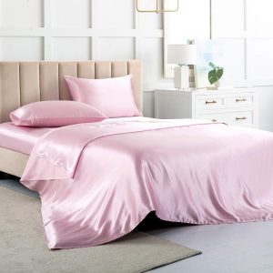 Satin Bed Sheets Full Size Sheet Sets, Pink Silk Sheets, 4 - Pieces Soft Bedding Set with 1 Deep Pocket Fitted Sheet,1 Flat Sheet,2 Pillowcase