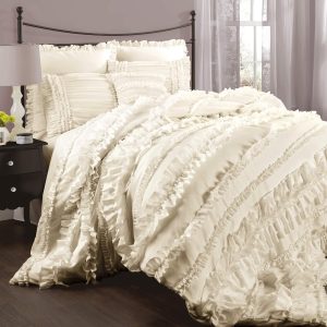 Comforter (96 x 92 inches) Ruffled Shabby Chic 4 Piece Set with Bed Skirt(80 x 60 inches with a 14. 5 inch drop). and 2 Pillow Shams(20 x 26 inches), Full/Queen